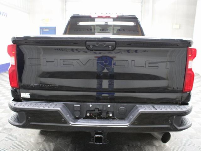 Photo of 2024 Black Chevrolet Silverado 2500