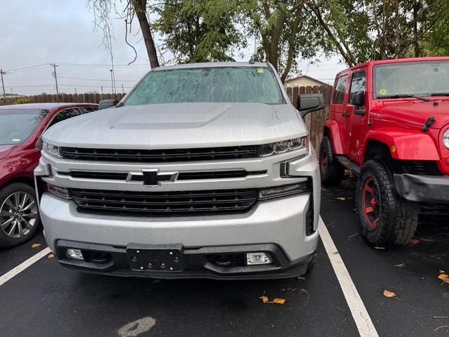 Photo of 2020 Silver Ice Metallic Chevrolet Silverado 1500