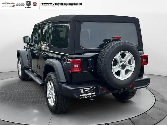 Photo of 2021 Black Clearcoat Jeep Wrangler Unlimited