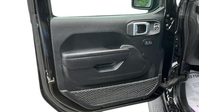 Photo of 2021 Black Clearcoat Jeep Wrangler Unlimited