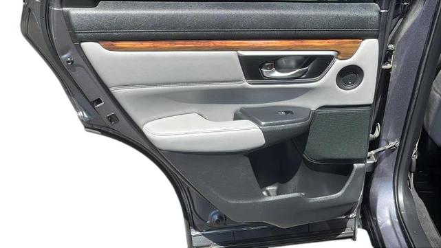 Photo of 2018 Gray Honda CR-V