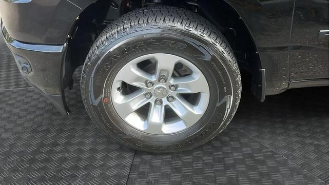 Photo of 2021 Diamond Black RAM 1500