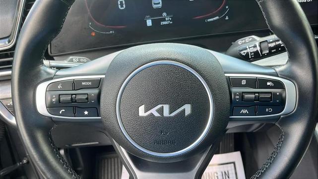 Photo of 2023 Gravity Gray Kia Sportage