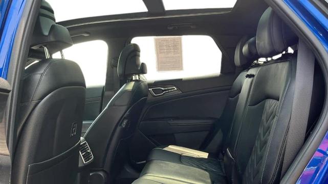 Photo of 2023 Sapphire Blue Kia Sportage