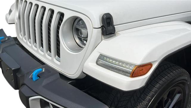Photo of 2022 Bright White Clearcoat Jeep Wrangler Unlimited 4xe
