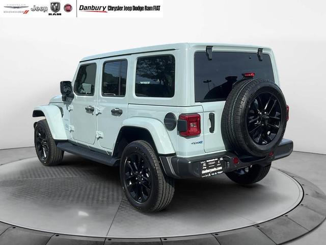Photo of 2024 Earl Clearcoat Jeep Wrangler 4xe