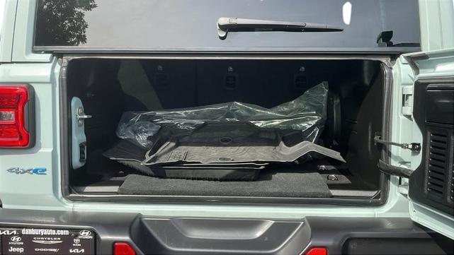 Photo of 2024 Earl Clearcoat Jeep Wrangler 4xe
