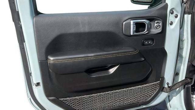 Photo of 2024 Earl Clearcoat Jeep Wrangler 4xe