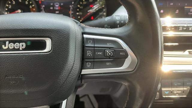 Photo of 2022 Sting Gray Clearcoat Jeep Compass