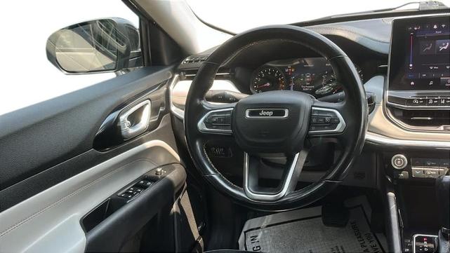 Photo of 2022 Sting Gray Clearcoat Jeep Compass