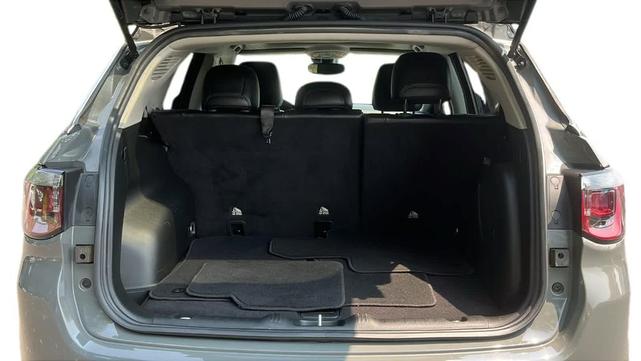 Photo of 2022 Sting Gray Clearcoat Jeep Compass