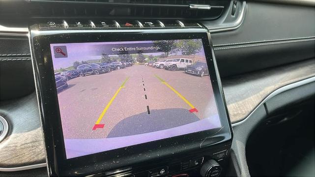 Photo of 2022 Bright White Clearcoat Jeep Grand Cherokee L