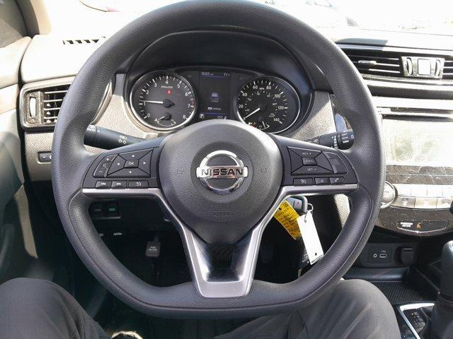 Photo of 2021 Gun Metallic Nissan Rogue Sport