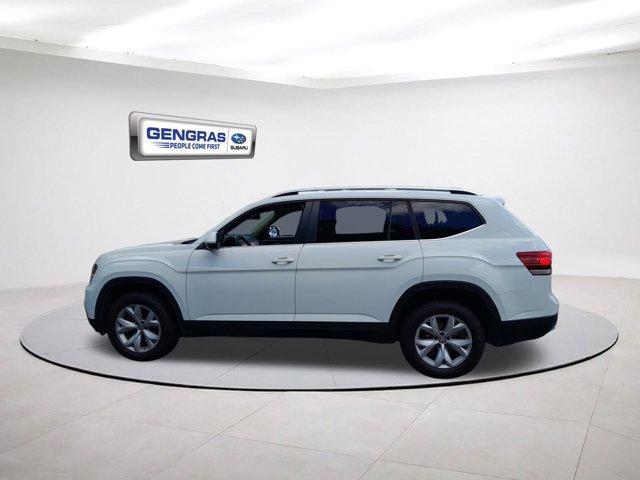Photo of 2019 Pure White Volkswagen Atlas