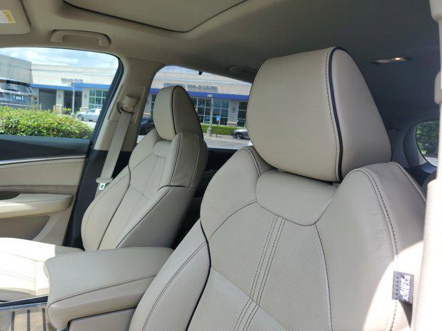Photo of 2019 White Diamond Pearl Acura MDX