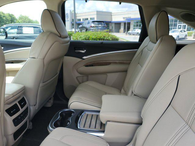 Photo of 2019 White Diamond Pearl Acura MDX