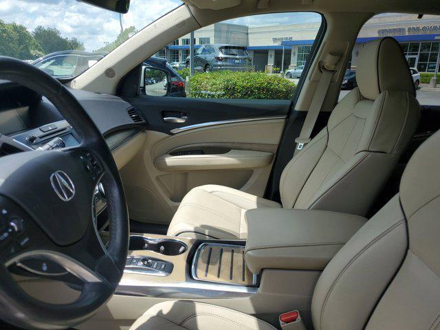 Photo of 2019 White Diamond Pearl Acura MDX