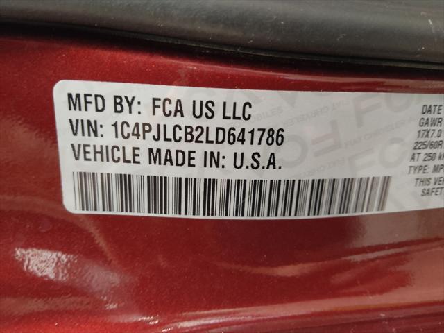 Photo of 2020 Velvet Red Pearlcoat Jeep Cherokee