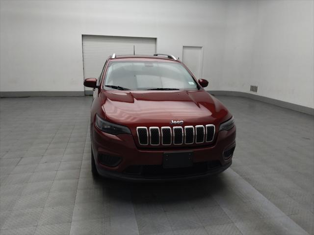 Photo of 2020 Velvet Red Pearlcoat Jeep Cherokee