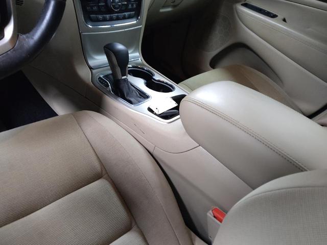 Photo of 2017 Velvet Red Pearlcoat Jeep Grand Cherokee