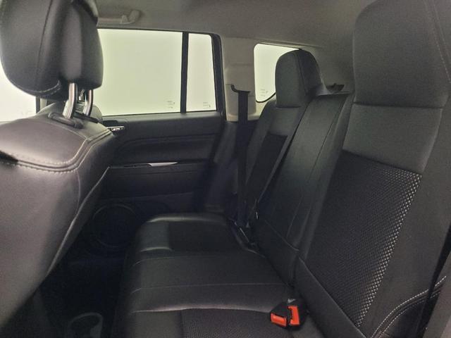 Photo of 2014 Gray Jeep Compass
