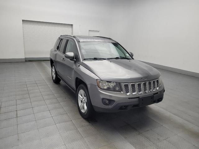 Photo of 2014 Gray Jeep Compass