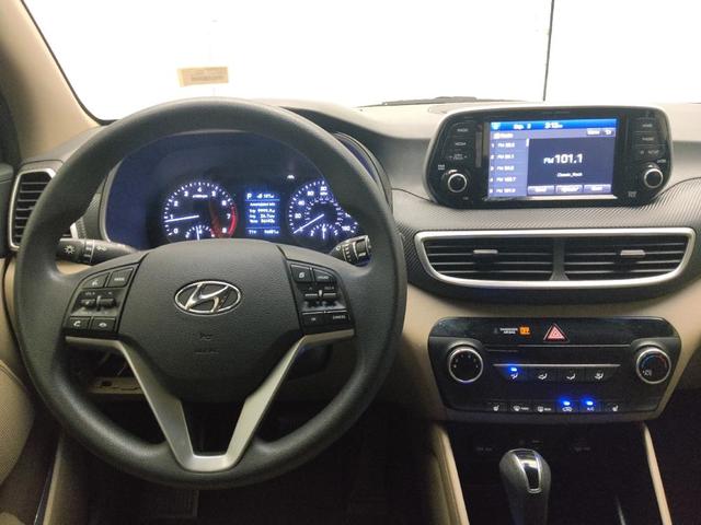 Photo of 2019 White Pearl Hyundai TUCSON
