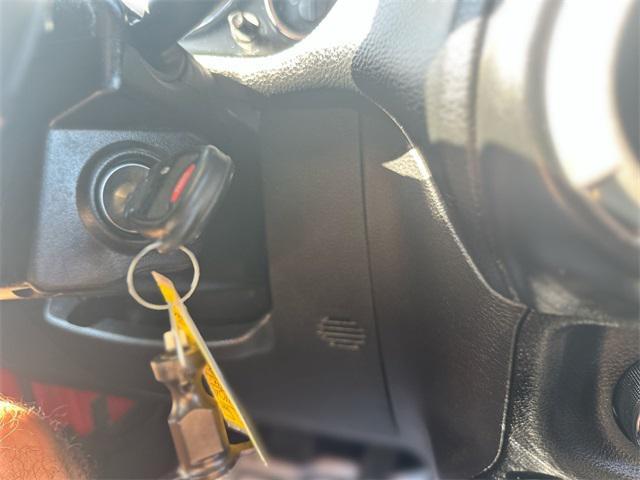 Photo of 2014 Flame Red Clearcoat Jeep Wrangler Unlimited