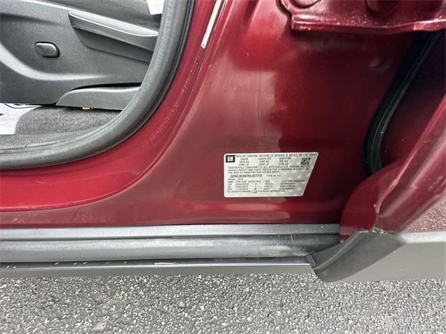Photo of 2017 Crimson Metallic Chevrolet Trax
