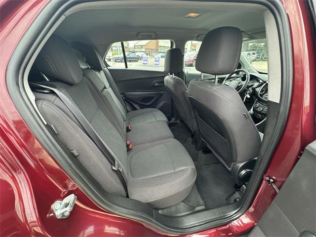Photo of 2017 Crimson Metallic Chevrolet Trax