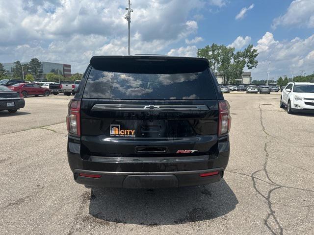 Photo of 2021 Black Chevrolet Suburban