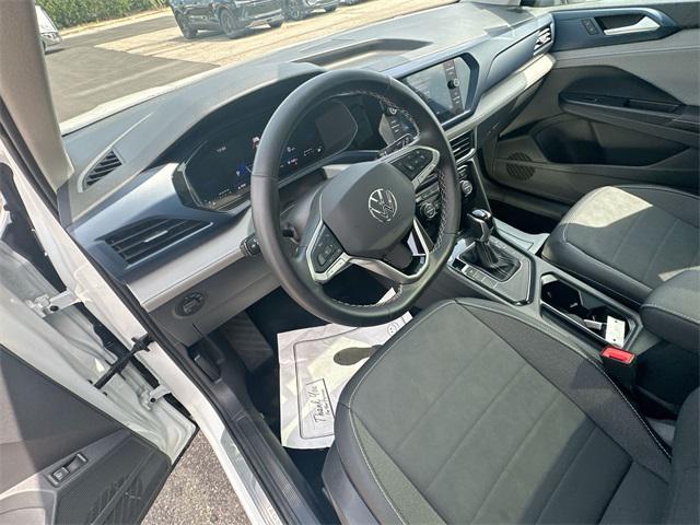Photo of 2024 Pure White Volkswagen Taos