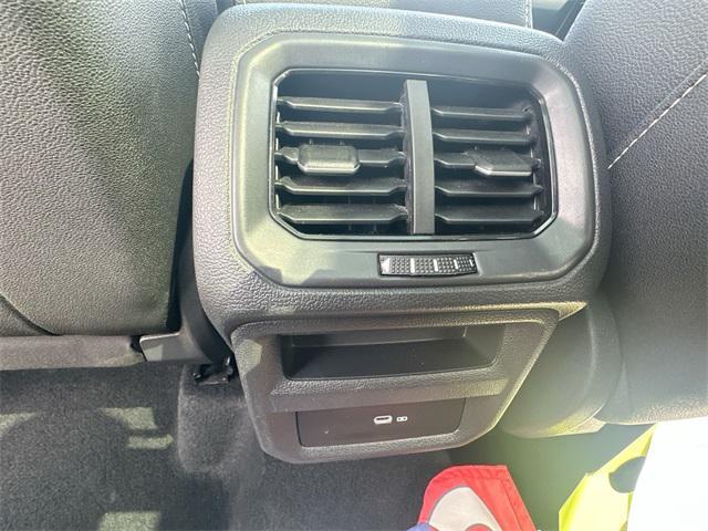 Photo of 2024 Pure White Volkswagen Taos