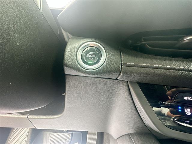 Photo of 2022 Satin Steel Metallic Buick Envision