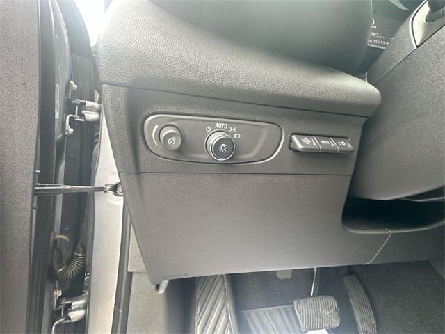 Photo of 2022 Satin Steel Metallic Buick Envision