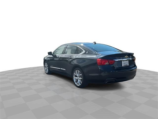 Photo of 2014 Blue Ray Metallic Chevrolet Impala