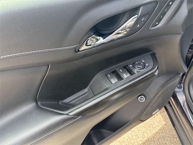 Photo of 2021 Midnight Blue Metallic GMC Acadia