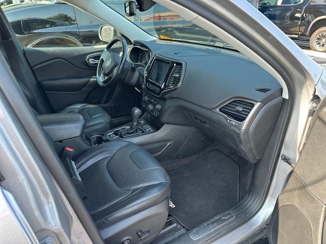 Photo of 2019 Billet Silver Metallic Clearcoat Jeep Cherokee