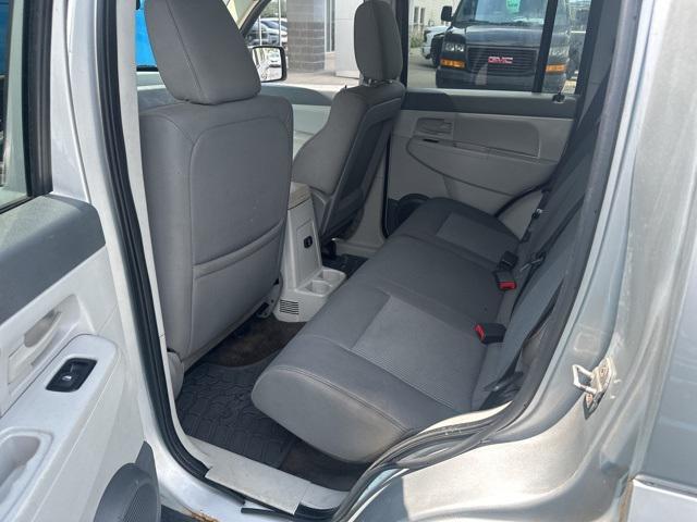 Photo of 2008 Bright Silver Metallic Clearcoat Jeep Liberty