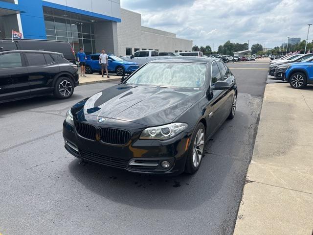 Photo of 2016 Jet Black BMW 528