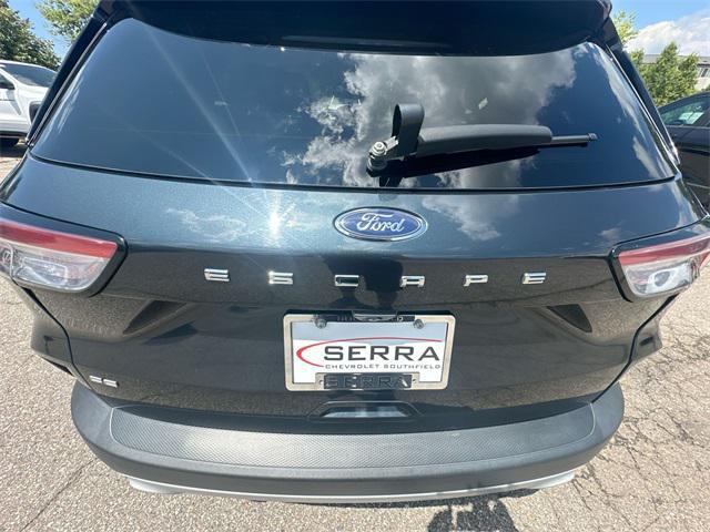 Photo of 2022 Stone Blue Metallic Ford Escape