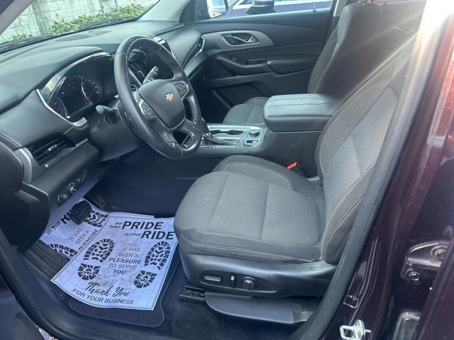 Photo of 2018 Black Currant Metallic Chevrolet Traverse
