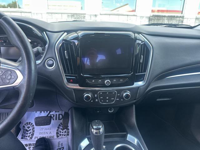 Photo of 2018 Black Currant Metallic Chevrolet Traverse