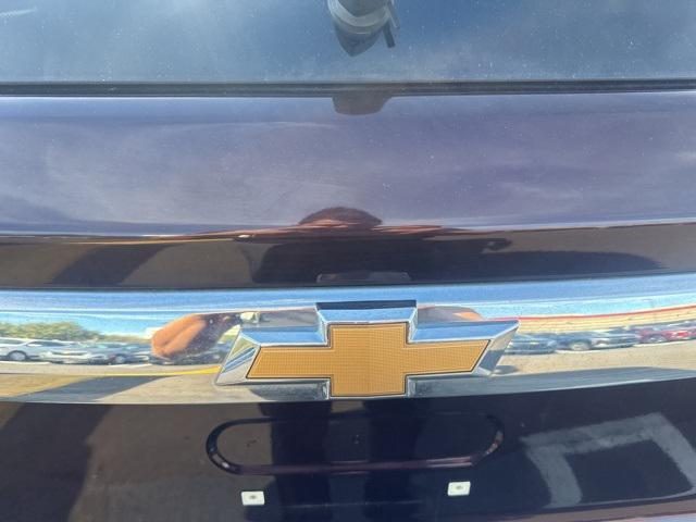 Photo of 2018 Black Currant Metallic Chevrolet Traverse