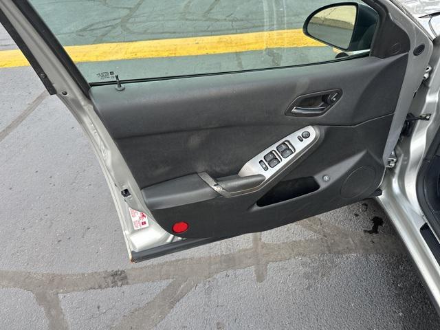 Photo of 2008 Liquid Silver Metallic Pontiac G6
