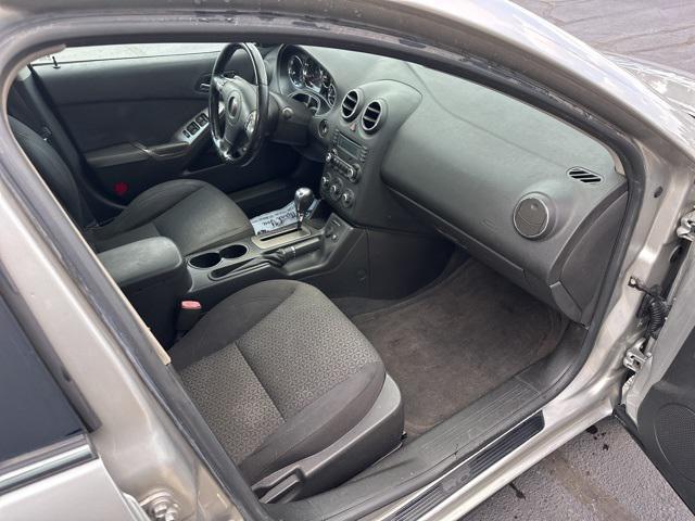 Photo of 2008 Liquid Silver Metallic Pontiac G6
