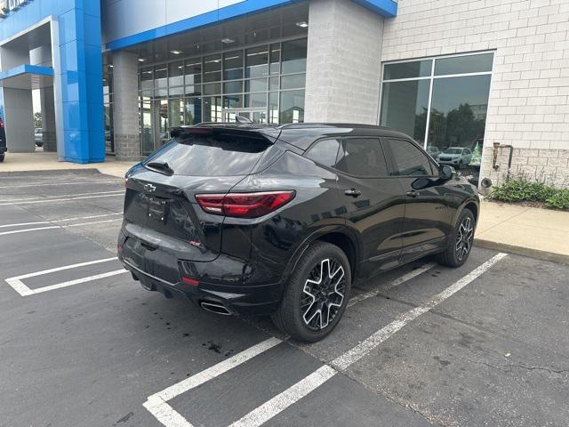 Photo of 2023 Black Chevrolet Blazer