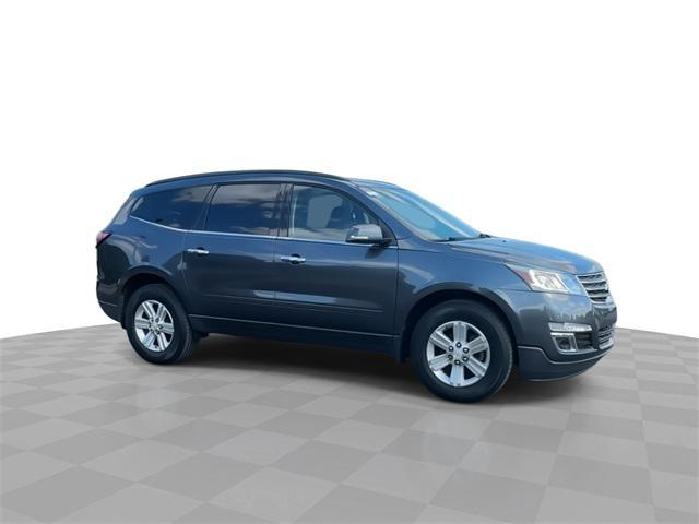 Photo of 2014 Cyber Gray Metallic Chevrolet Traverse