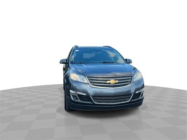 Photo of 2014 Cyber Gray Metallic Chevrolet Traverse
