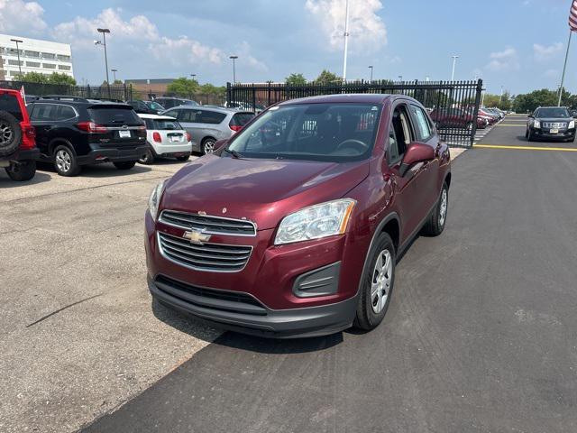 Photo of 2016 Crimson Metallic Chevrolet Trax
